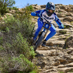 MTB_25_APPAREL_LS_SupraMelt_Jersey_Pant_1080X1080_9