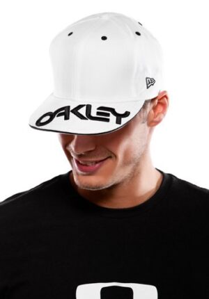 HAT OAKLEY MACHINE WHITE